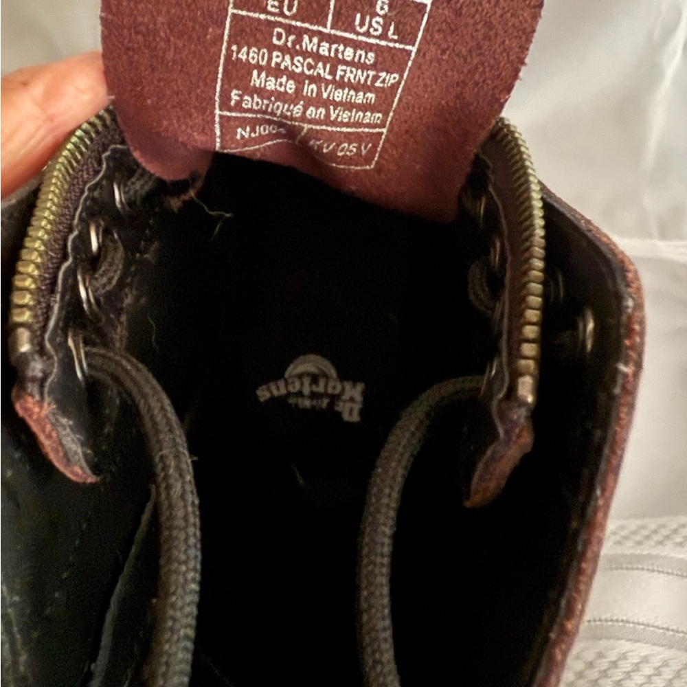 DR. MARTENS 1460 Twin Zip Combat Boots Women’s Girls Brown Size 6 Worn Once - Picture 4 of 15